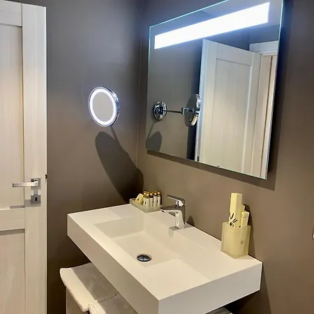 فندق مبيت وإفطار Casa L'andrunel